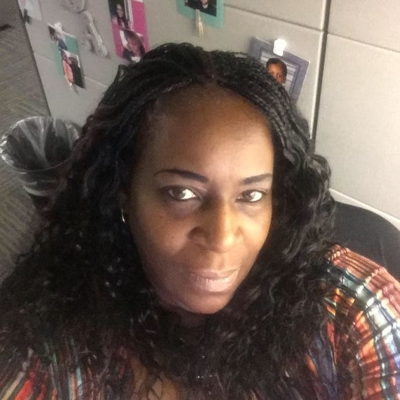 Meet your Posher, Quonda - Picture 1 of 1